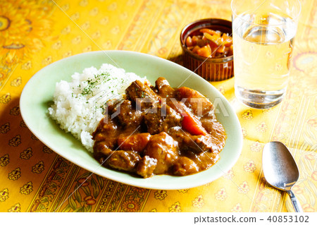 咖哩牛肉 40853102