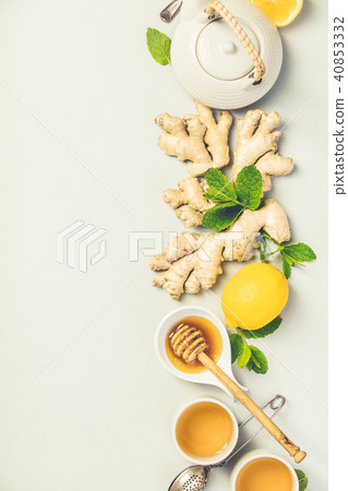 Ginger tea with lemon, honey and mint Ginger tea with lemon, honey and mint 40853332