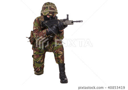 British Army Soldier in camouflage uniforms 40853419
