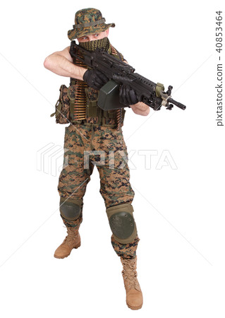 US MARINES with M249 machine gun 40853464