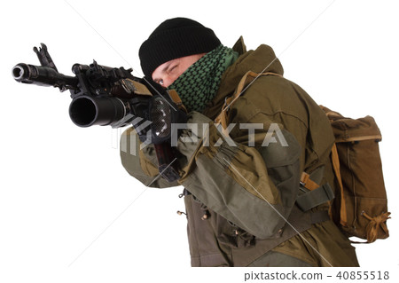 insurgent wearing shemagh with kalashnikov rifle insurgent wearing shemagh with kalashnikov rifle 40855518