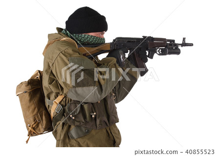 insurgent wearing shemagh with kalashnikov rifle insurgent wearing shemagh with kalashnikov rifle 40855523