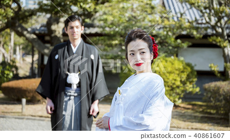 日本禮服婚禮新娘和新郎 40861607