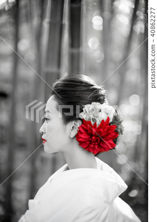 Japanese Dress Wedding Bride Japanese Dress Wedding Bride 40862277