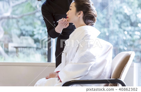 Japanese dress wedding hair makeup 40862302