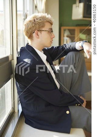 外國男性高中生放學後肖像 外國男性高中生放學後肖像 40863150