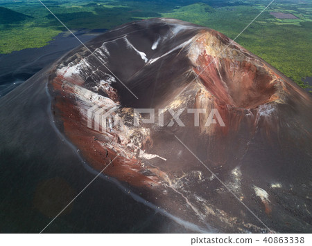 Group of people walk on crater 40863338