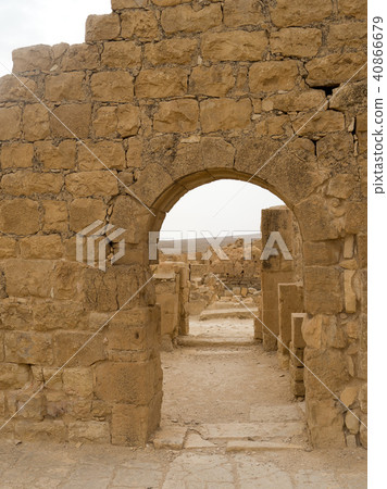 Shivta archaeology ruins in israel Shivta archaeology ruins in israel 40866679