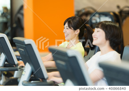 Fitness club image 40866840