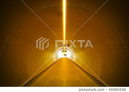 Construction tunnel perspective. 40869306