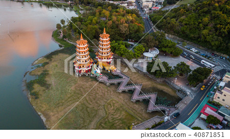 台灣高雄左營蓮池潭Asia Taiwan Kaohsiung Lake 台灣高雄左營蓮池潭Asia Taiwan Kaohsiung Lake 40871851