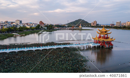 台灣高雄左營蓮池潭Asia Taiwan Kaohsiung Lake 台灣高雄左營蓮池潭Asia Taiwan Kaohsiung Lake 40871861