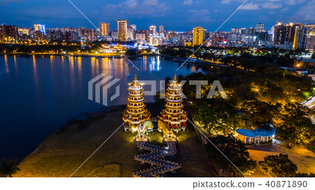 台灣高雄左營蓮池潭Asia Taiwan Kaohsiung Lake 台灣高雄左營蓮池潭Asia Taiwan Kaohsiung Lake 40871890