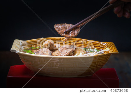 noodle pork waterfall in bowl. 40873668