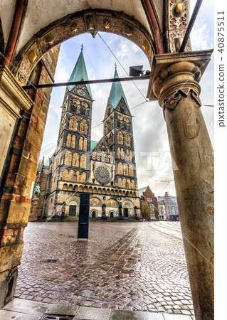 Bremen Cathedral church at market square, Germany 40875511