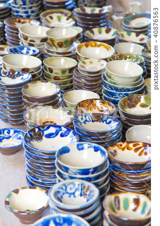 Yachunun Yachunun 40876563