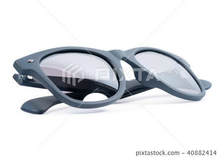 Sunglasses 40882414