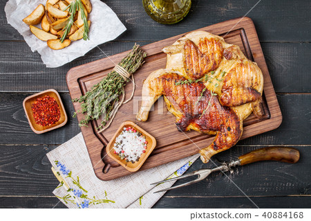 Grilled fried roast Chicken tobacco 40884168