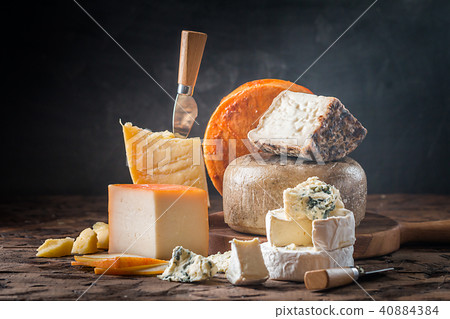 various types of cheese 40884384