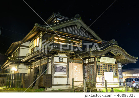 Nagayu Onsen night view [Takeda City, Oita Prefecture] 40885325