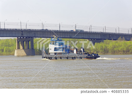 Scene of urban life in the Siberian city of Omsk 40885335