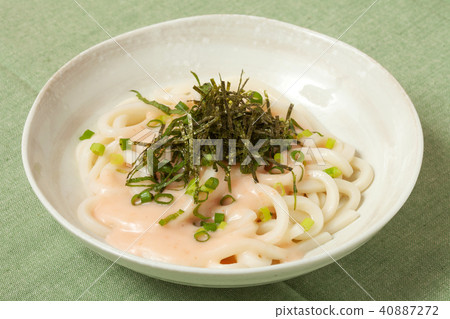 烏冬面配冰淇淋醬 烏冬面配冰淇淋醬 40887272
