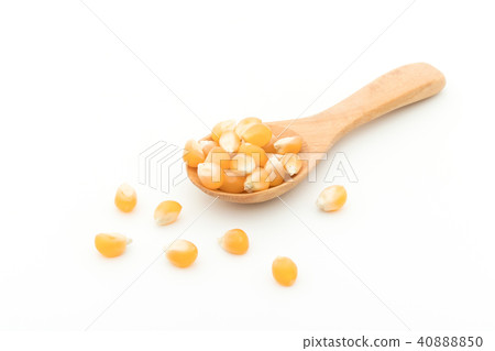 Popcorn Kernel: Yellow Popcorn kernels 40888850
