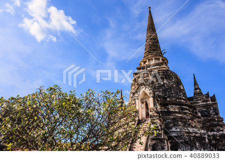 Asian pagodas in Wat Phra Sri Sanphet, Ayuthaya 40889033