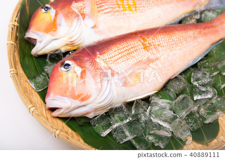 Sweet almond ingredients Sweet almond ingredients 40889111