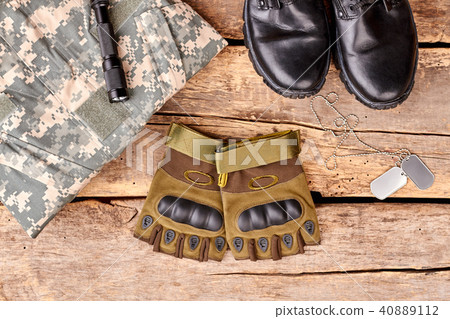 Military outfit and accessories. 40889112