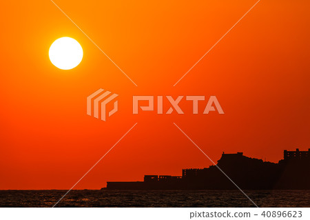 在軍艦島日落路[長崎縣高濱鎮]的日落道路 40896623