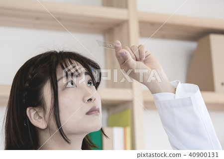 物理和化學形象 40900131