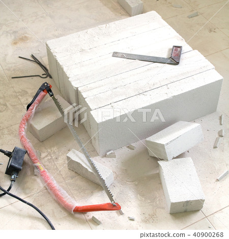 Lightweight concrete block 40900268
