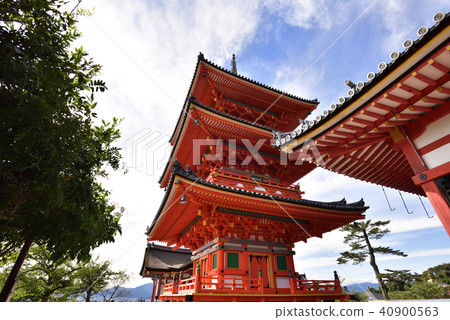 Kiyomizu Temple Triple Tower Kiyomizu Temple Triple Tower 40900563