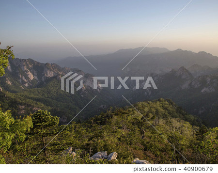 Mt. Seolak Mt. Seolak 40900679