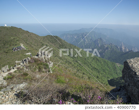 Mt. Seolak Mt. Seolak 40900770