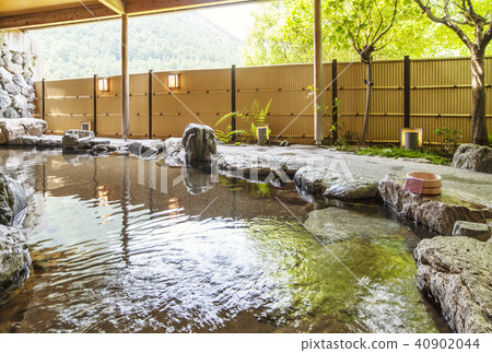 Outdoor bath hot spring image hot spring emotional image material 40902044