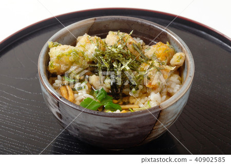 天婦羅麵條湯醃扇貝 40902585