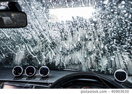 洗車機（取自車內） 40903630