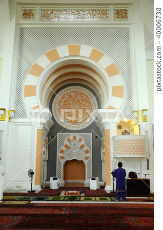 Interior of Masjid Jamek Sultan Abdul Aziz Interior of Masjid Jamek Sultan Abdul Aziz 40906738