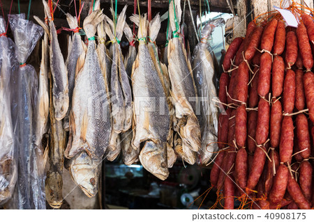 fish and sausage 40908175