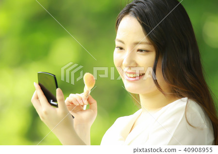 一個女人要彌補 40908955