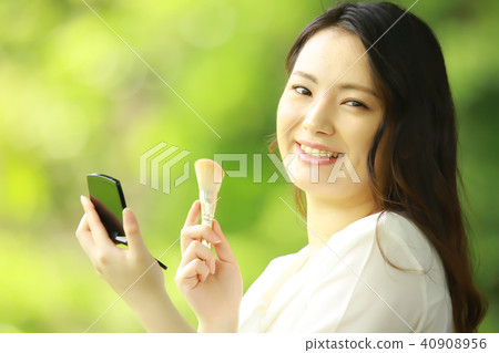 一個女人要彌補 40908956