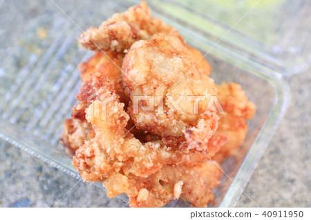 炸雞炸雞 40911950