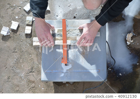 Wheel tiles cut. 40912130