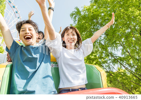 Amusement Park People Gender 40913665