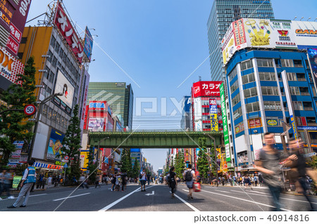 "Tokyo" Akihabara / pedestrian heaven 40914816