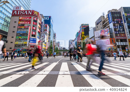 "Tokyo" Akihabara / pedestrian heaven 40914824
