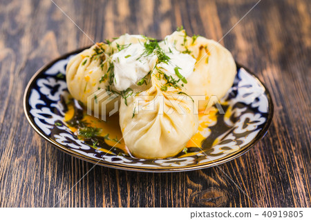 Manti. Traditional meat dish of the peoples of Central Asia 40919805