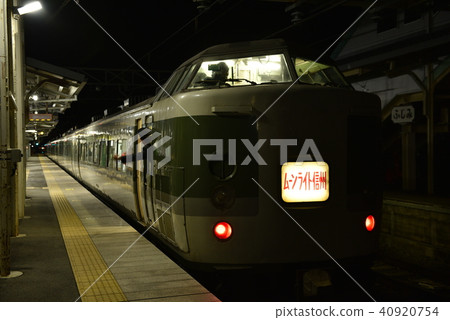 月光信州從中央幹線富士見站出發 40920754